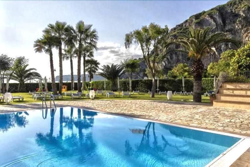Arcomagno Hotel 4*