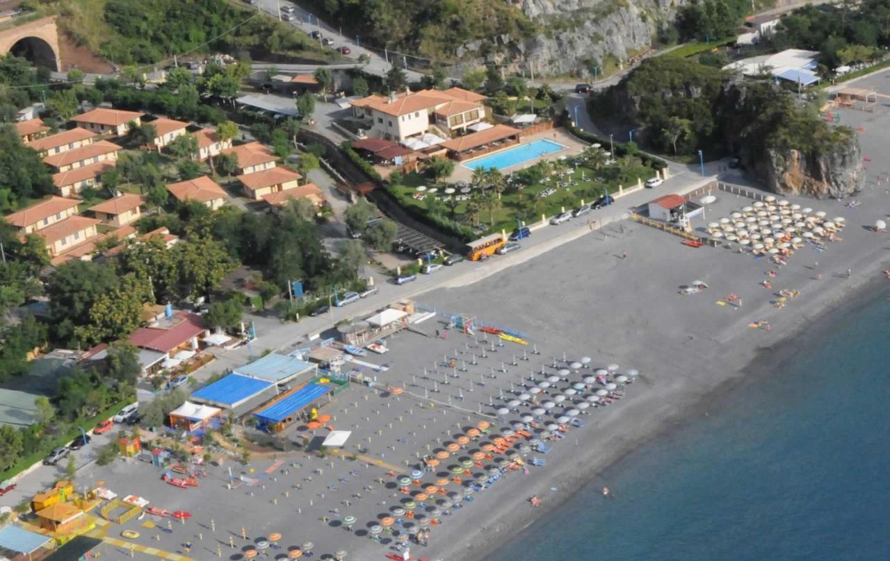 Arcomagno 4*